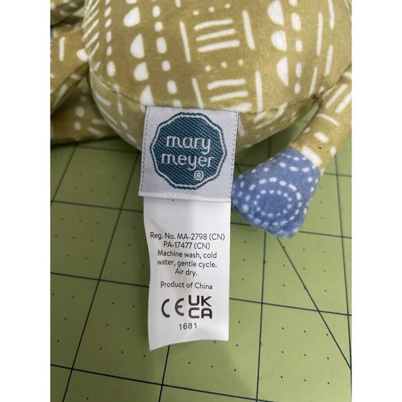 Mary Meyer Rattle Boho Elephant Plush Stuffed Animal Baby Toy Infant 5.5" Green - Picture 8 of 13